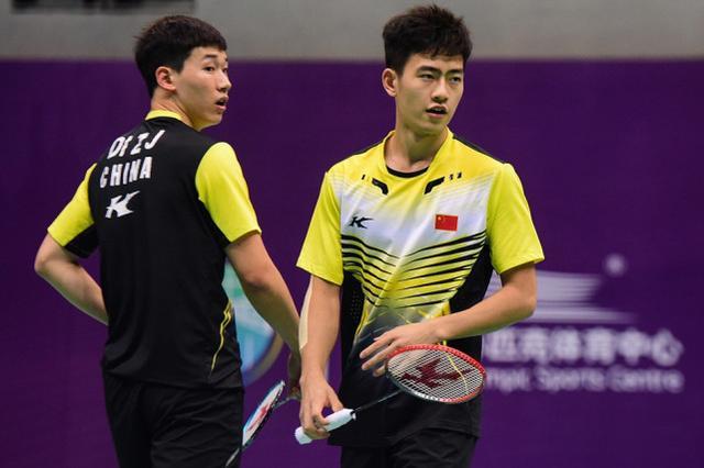 他们不仅仅 他们不仅仅