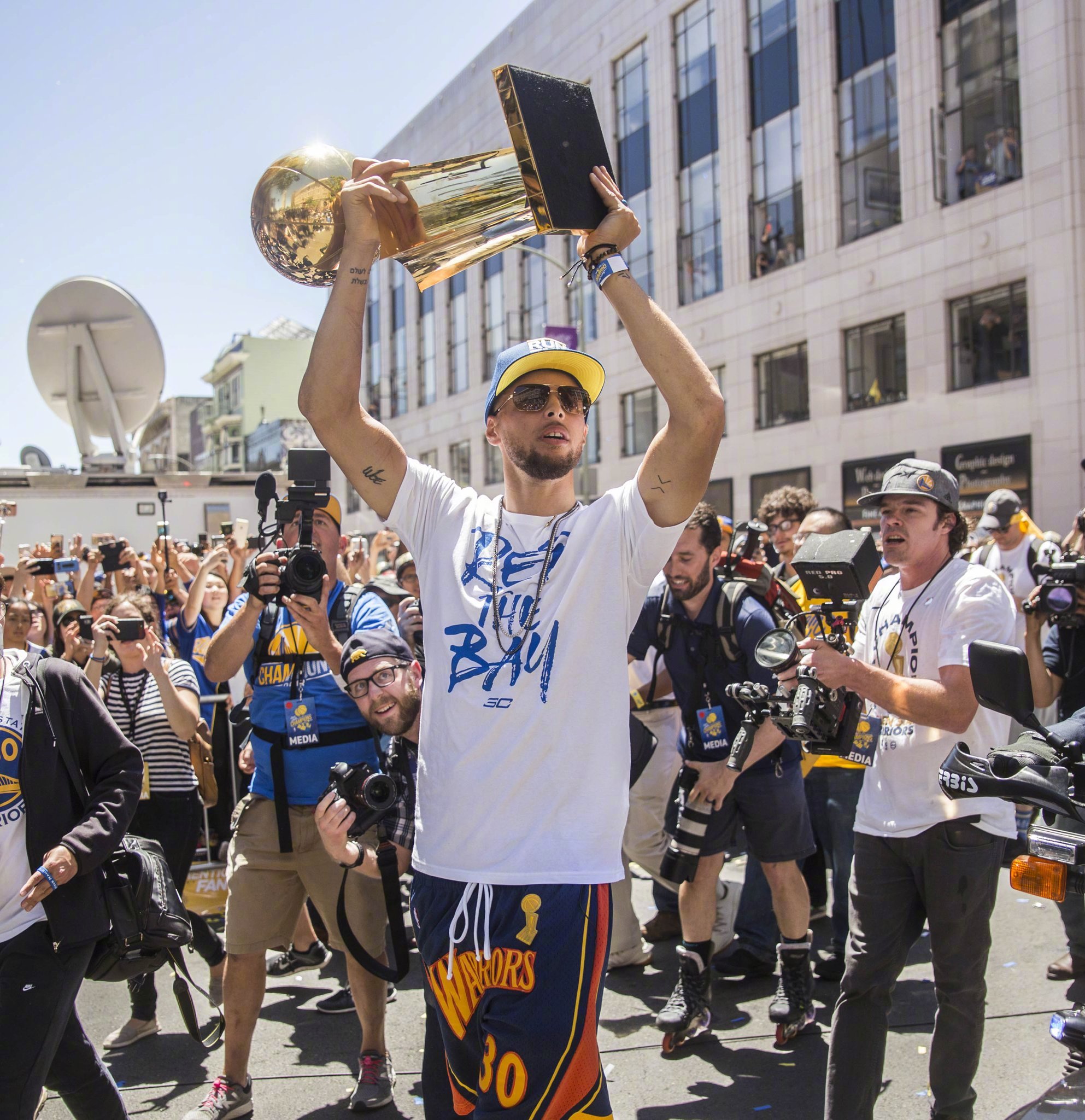 或许需要更 或许需要更