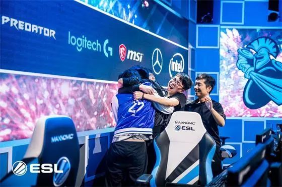 高表现的案 高表现的案