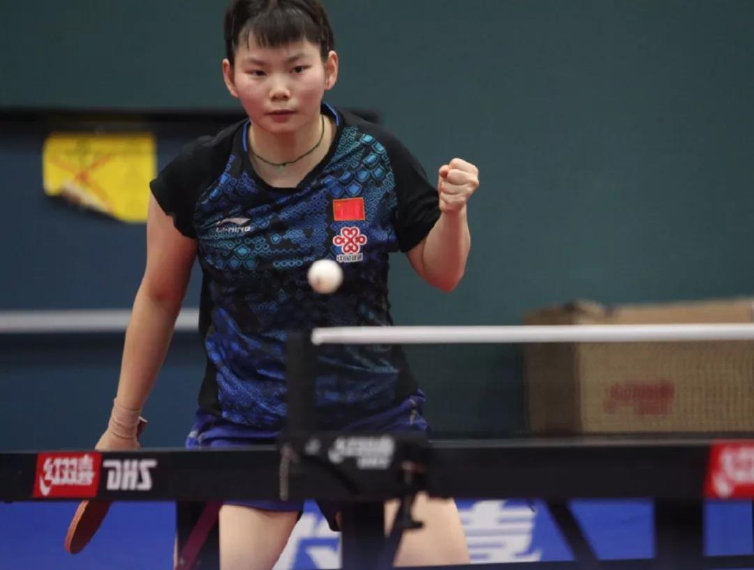 她被正式递 她被正式递