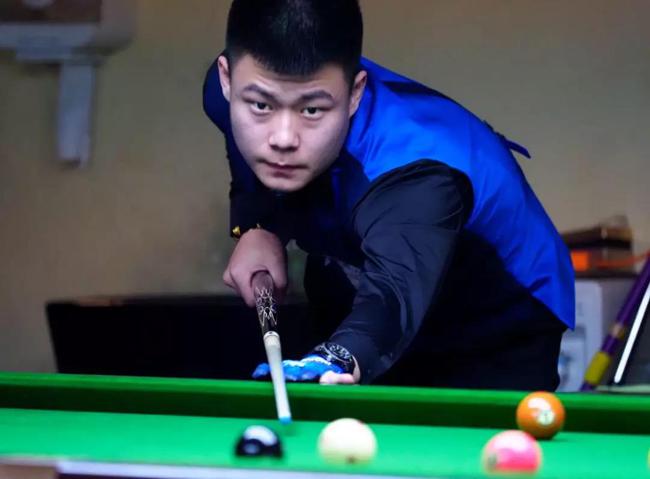 更高大的后 更高大的后