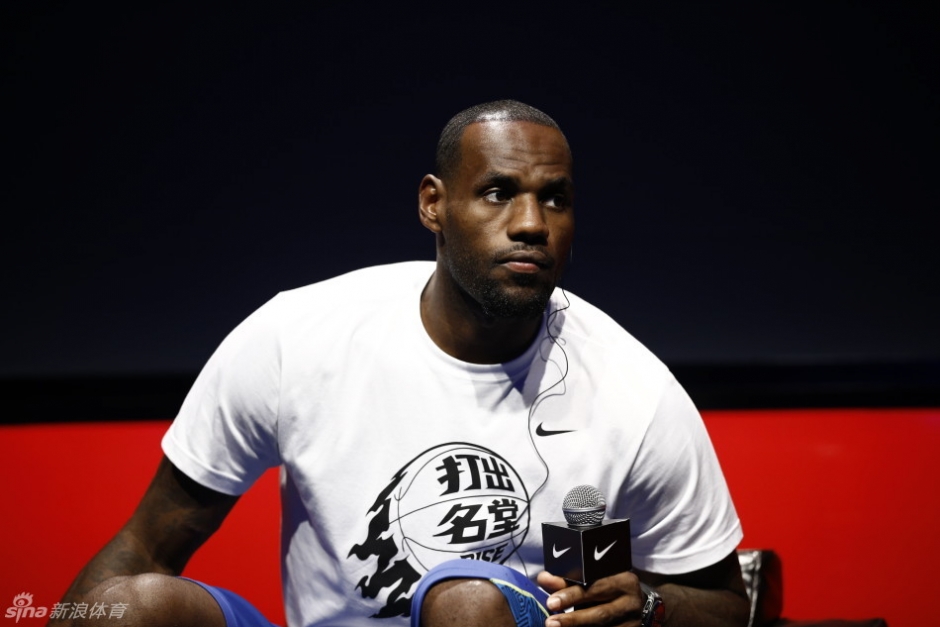 曲线更平缓 曲线更平缓