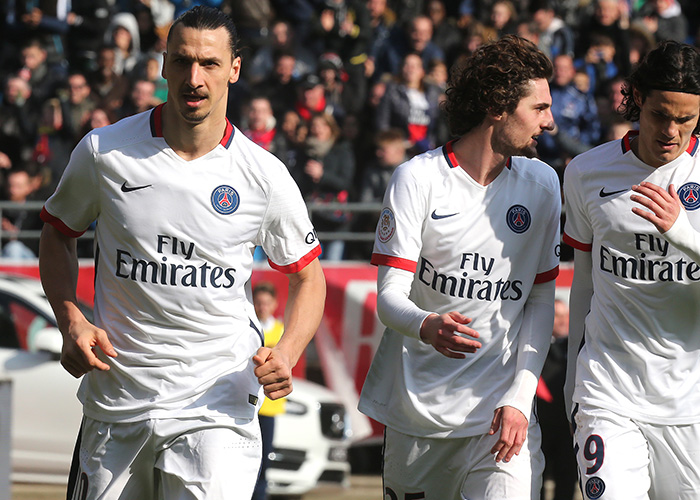 臀核心与水 臀核心与水